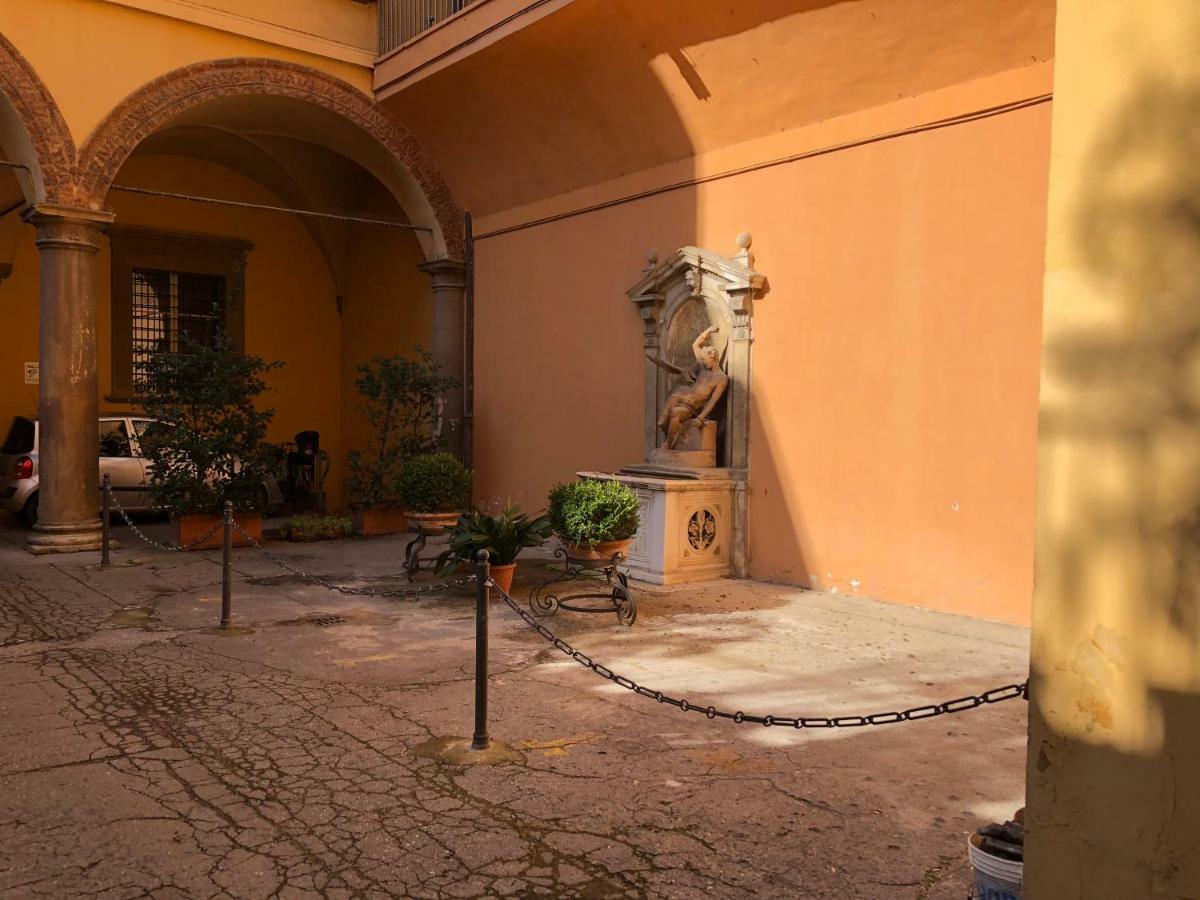 Andrea Luxury Apartments Strada Maggiore Studio 1 Bologna Exterior photo