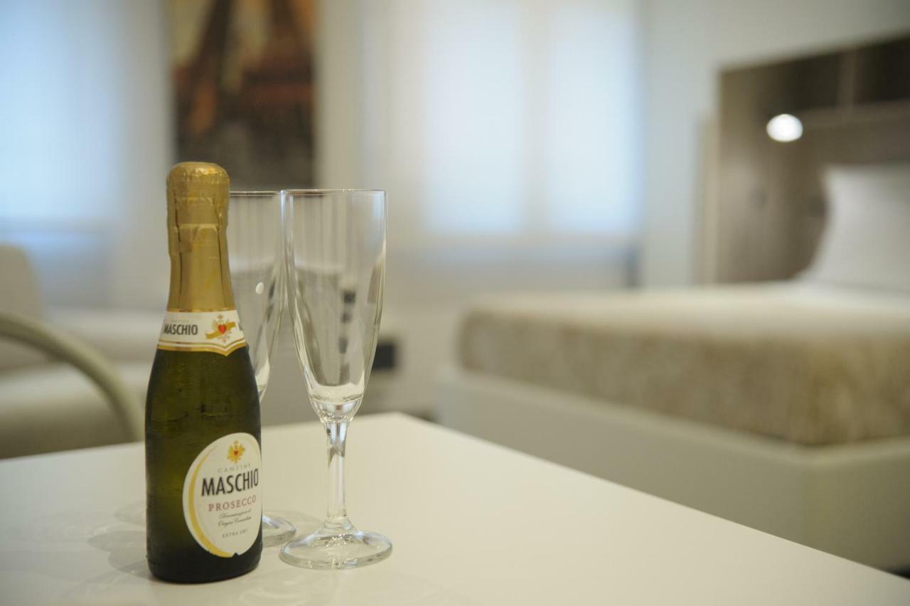 Andrea Luxury Apartments Strada Maggiore Studio 1 Bologna Exterior photo